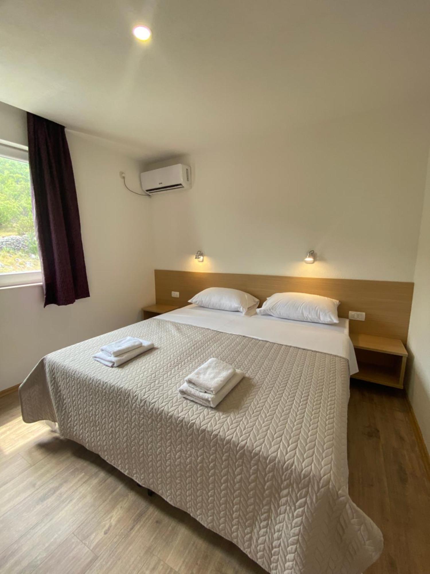 Pansion Raspudic Bed & Breakfast Medjugorje Exterior photo
